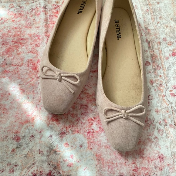 โญ๏ธ 3 for $15 or 5 for $25 Item - Blush Faux Suede Bow Ballet Flats - Picture 10 of 11